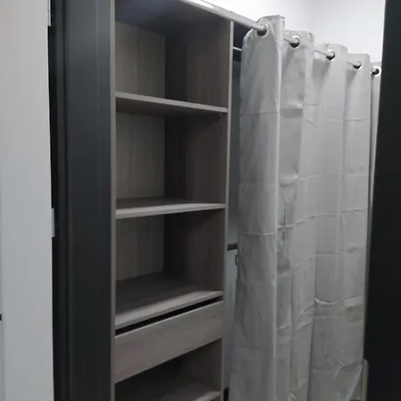 Nowoczesny Krolowej Jadwigi * Radom